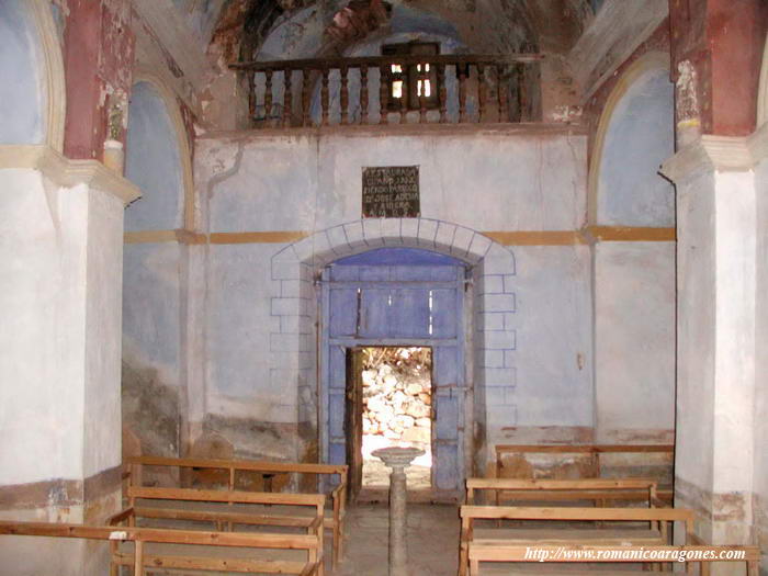 NAVE DESDE EL ACTUAL ALTAR, HACIA EL ESTE